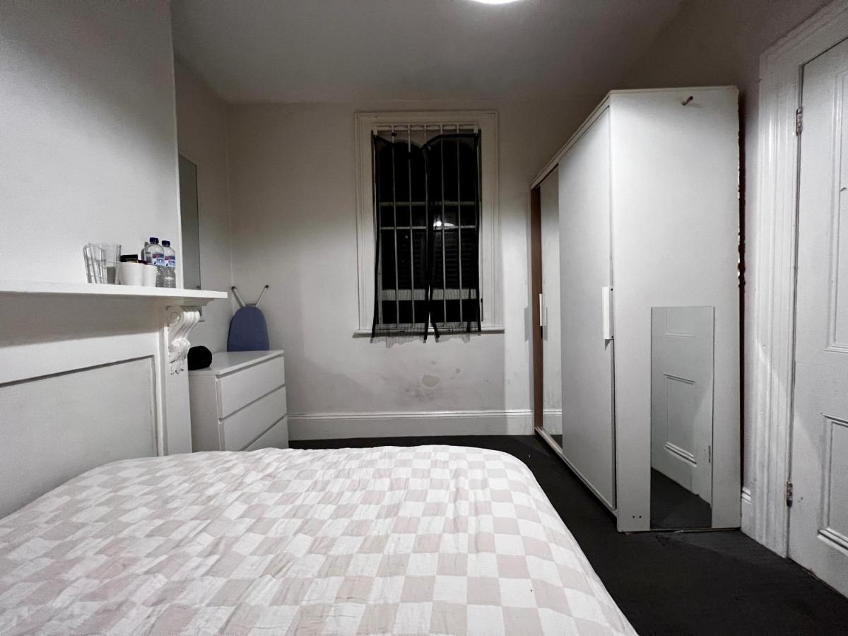 Coco'S Abode Apartment Сидни Екстериор снимка